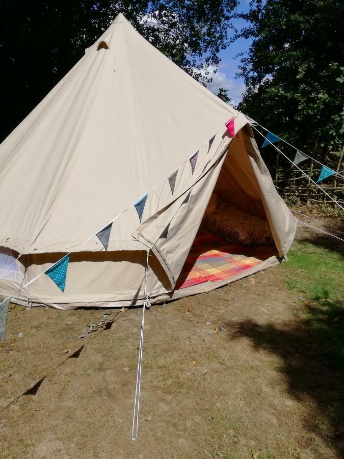 7 Valleys Camping Hotel Flers  Bagian luar foto