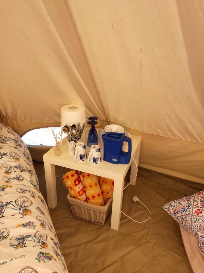 7 Valleys Camping Hotel Flers  Bagian luar foto