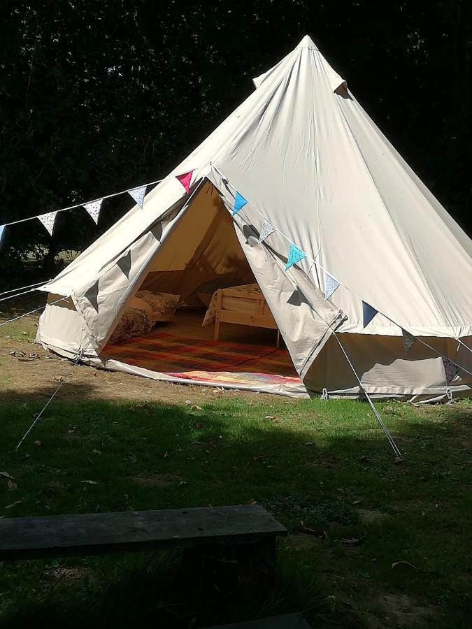 7 Valleys Camping Hotel Flers  Bagian luar foto